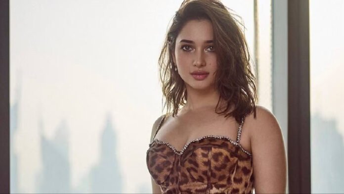 Tamannaah Bhatia Production for 'Ragini 3' Tamannaah Bhatia Production for 'Ragini 3'